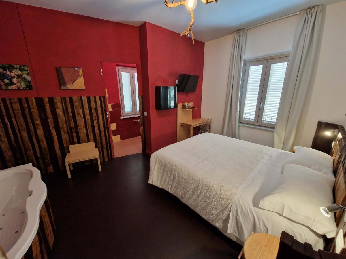 De Novo E D'Antico Hotel Cori Kültér fotó